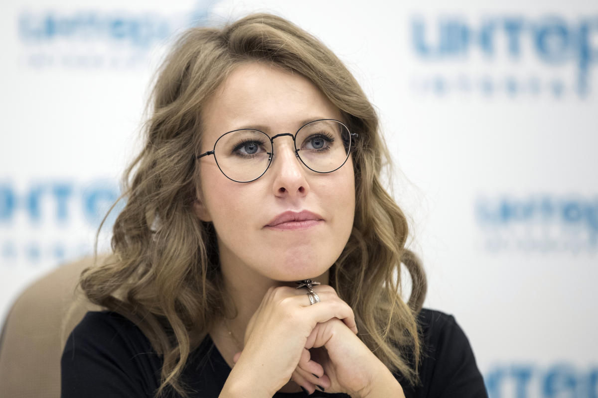 Russian TV personality Ksenia Sobchak arrives in Lithuania