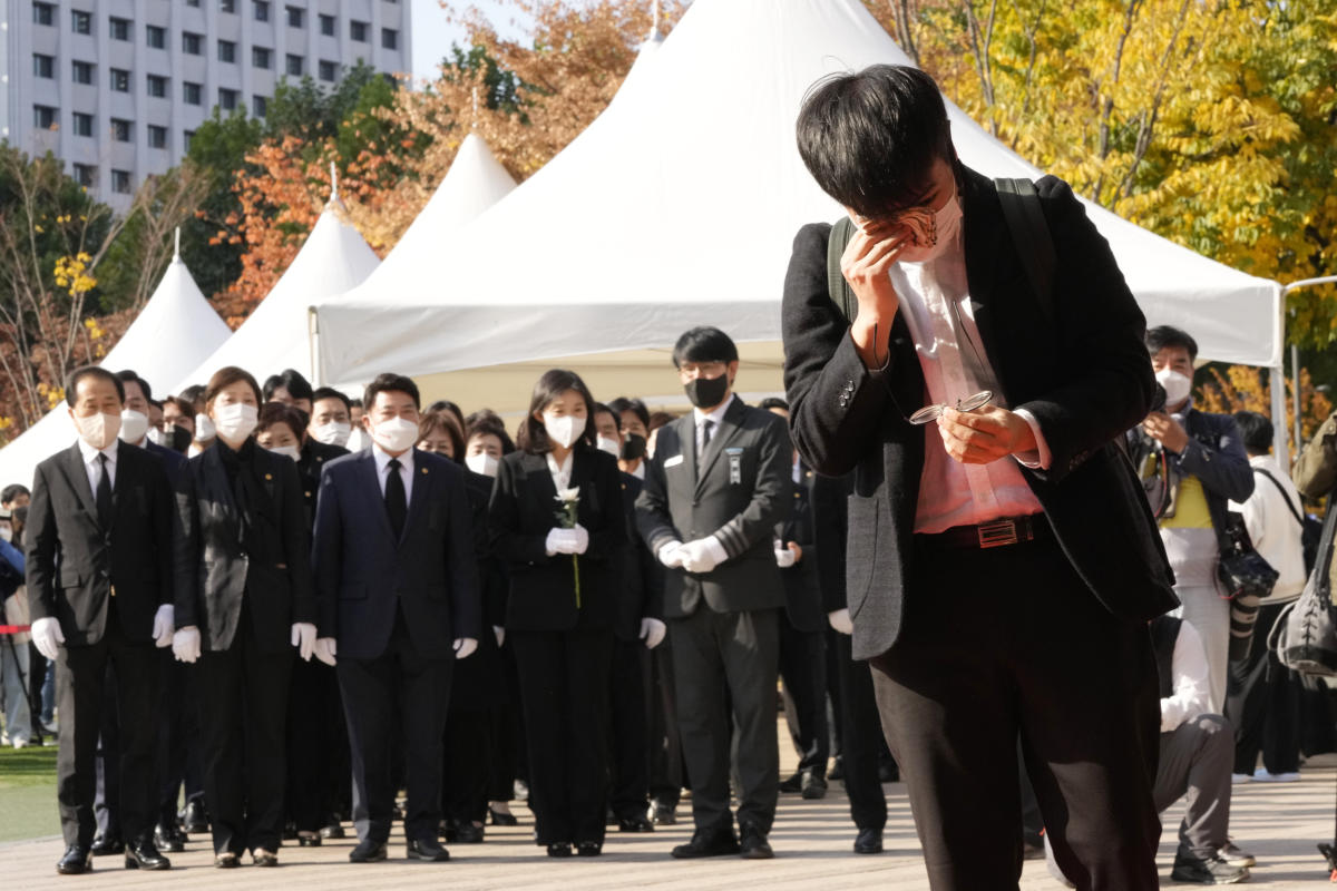 South Korea probes Halloween crowd surge as nation mourns