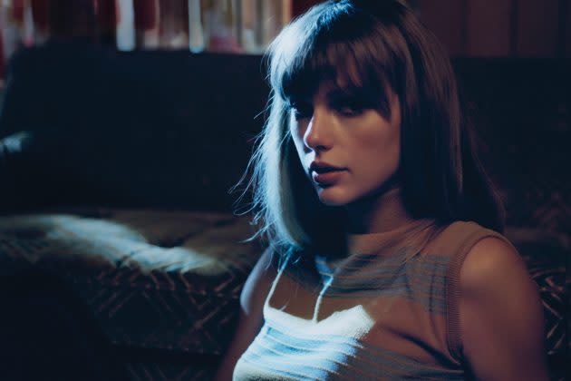 Taylor Swift’s ‘Midnights’ Breaks Spotify Record for Most-Streamed Album in a Single Day