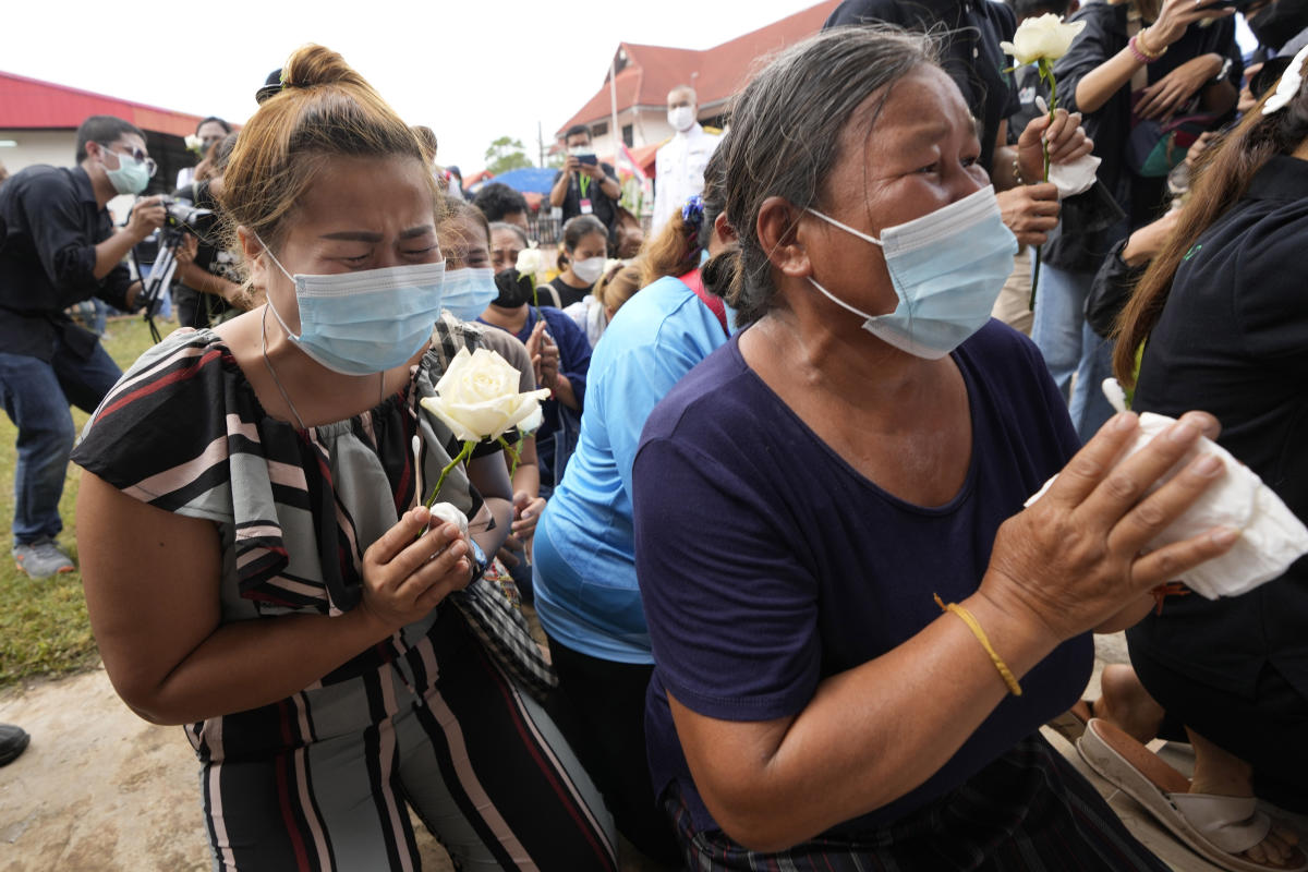 Thailand mourns children, others slain by ex-police officer