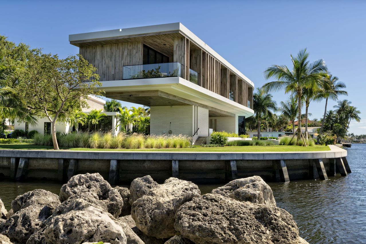 The Story Behind This Fort Lauderdale Home Begins With a Naked Guy