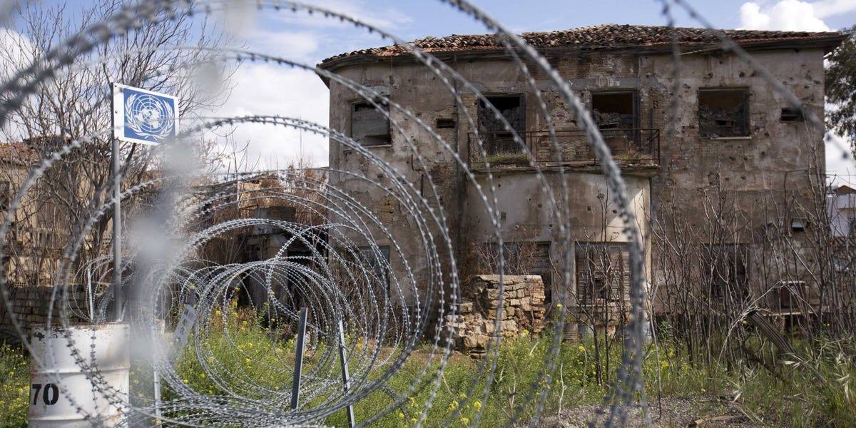 18 haunting images capture Cyprus’ divided border that’s effectively frozen-in-time