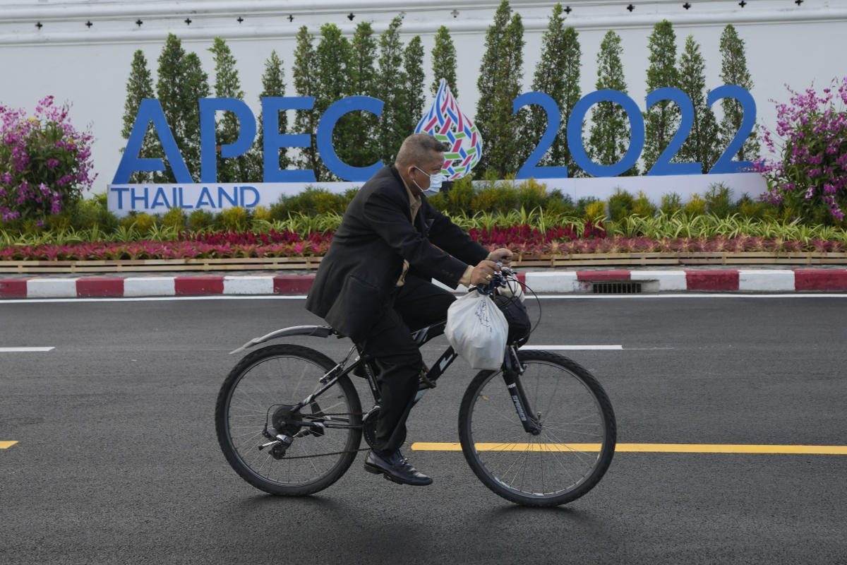 Asia-Pacific leaders tackle trade, sustainability in Bangkok