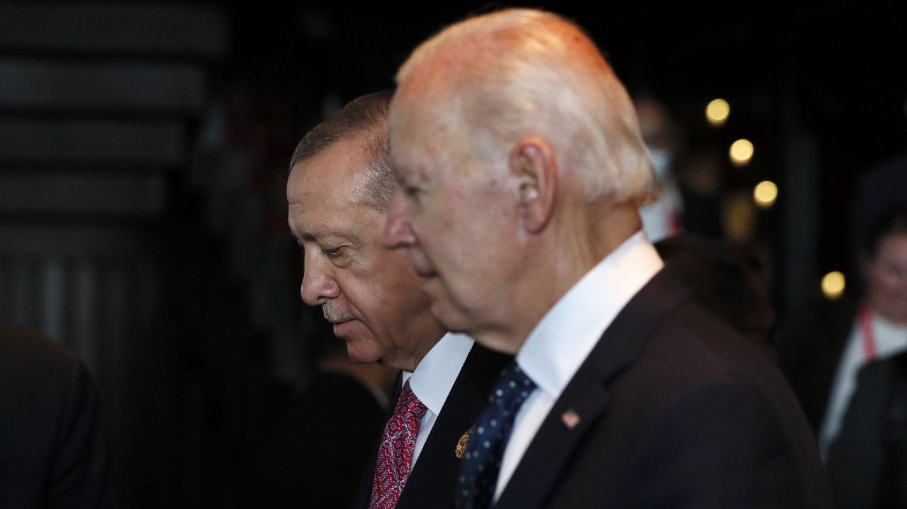 Biden meets with Turkish President Erdoğan