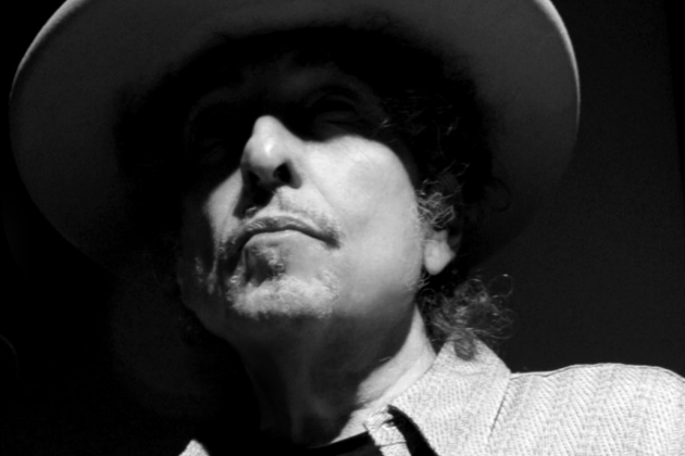 Bob Dylan Says He ‘Regrets’ an ‘Error in Judgment’ in Selling Machine-Signed Art and Books: ‘I Want to Rectify It Immediately’