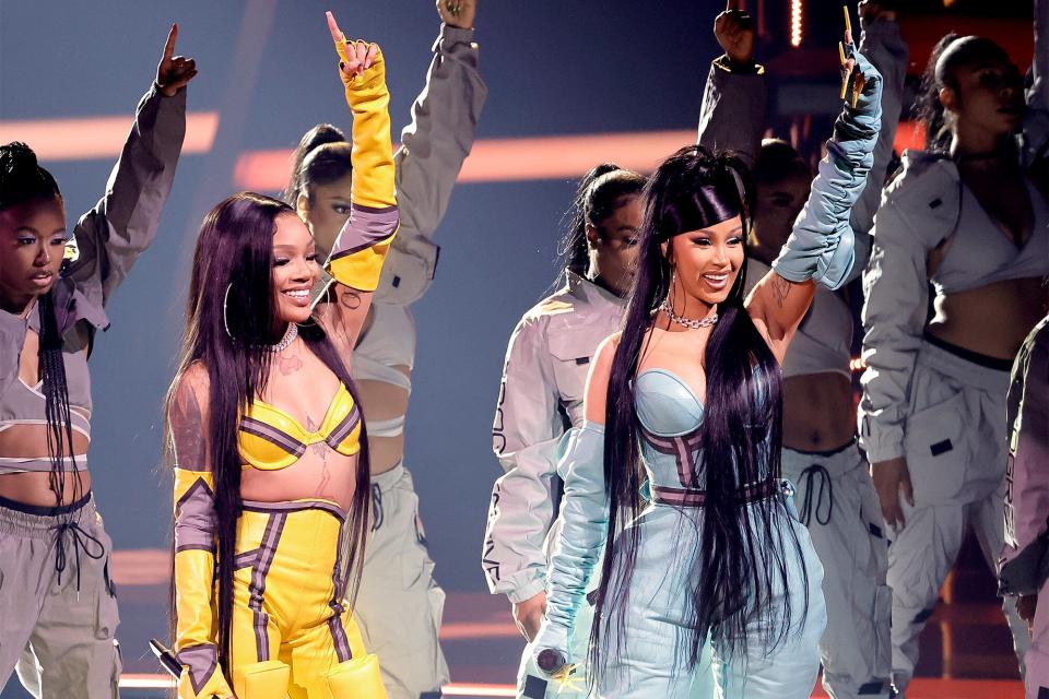 Cardi B Delivers Show-Stopping Performance of ‘Tomorrow 2’ Remix with Rapper GloRilla at 2022 AMAs