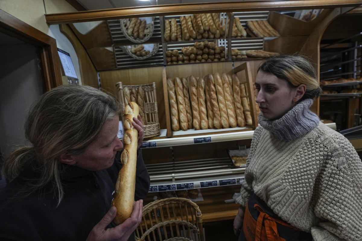 Crunch time: UN puts baguette on cultural heritage list