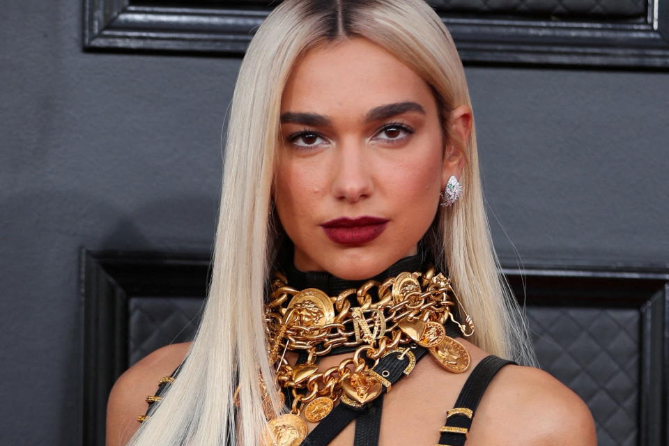 Dua Lipa shuts down rumors she’s performing at the World Cup opening ceremony in Qatar