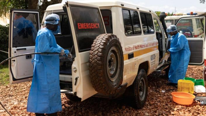 Ebola in Uganda: The people spreading misinformation online