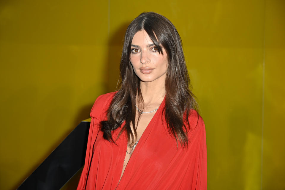 Emily Ratajkowski says she’s checking in ‘on the stepfather applications in my DMs’ as she moves on after divorce