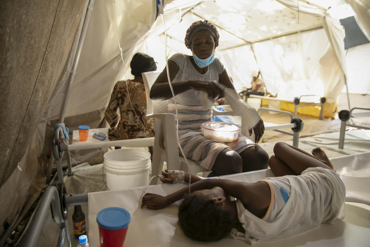 Haiti fears spike in cholera cases as fuel blockade lifts