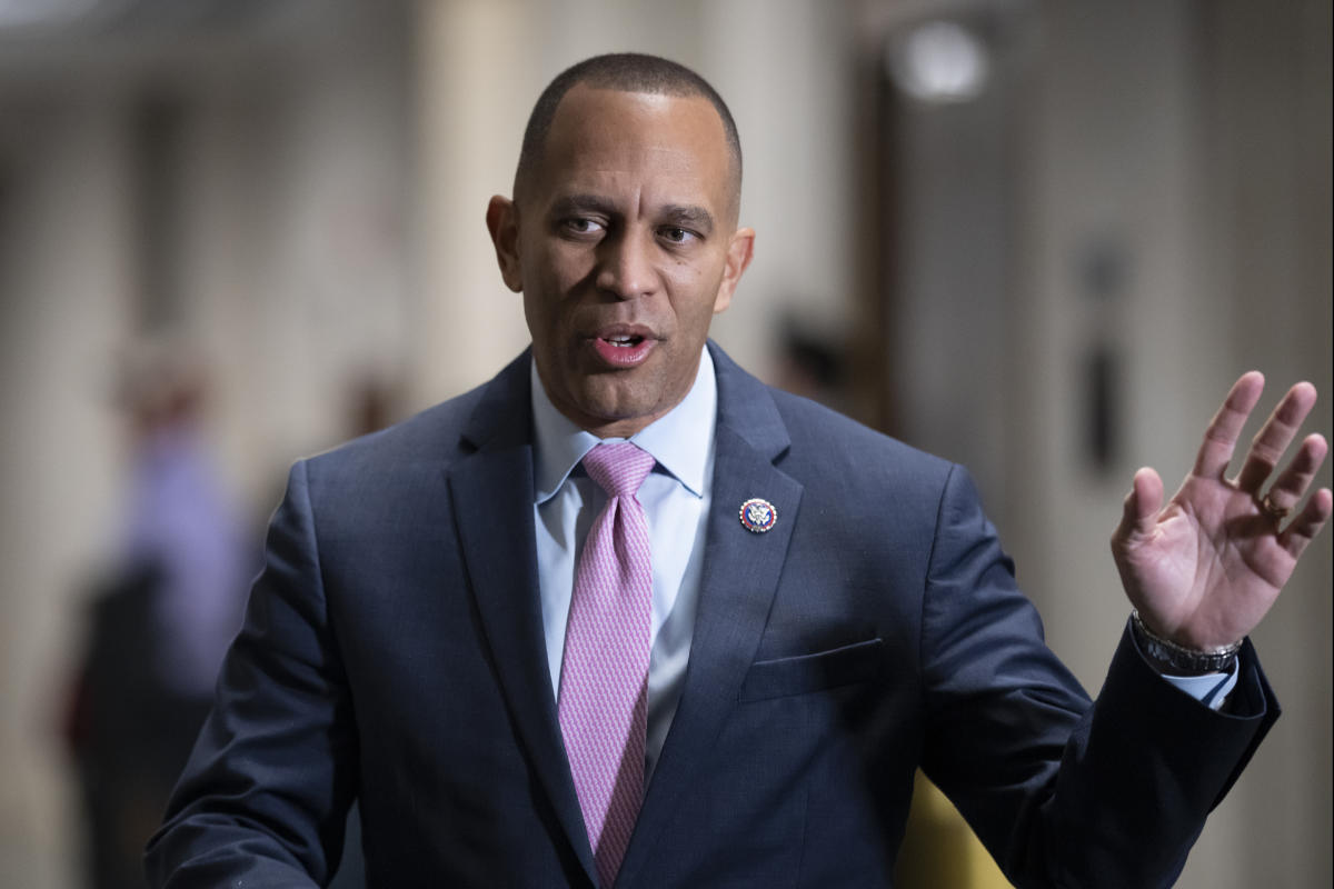 Hakeem Jeffries elected to lead House Dems’ next generation