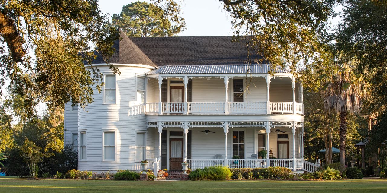 Her Home Destroyed by Hurricane Katrina, She Found Her ‘Zen’ 150 Miles Away