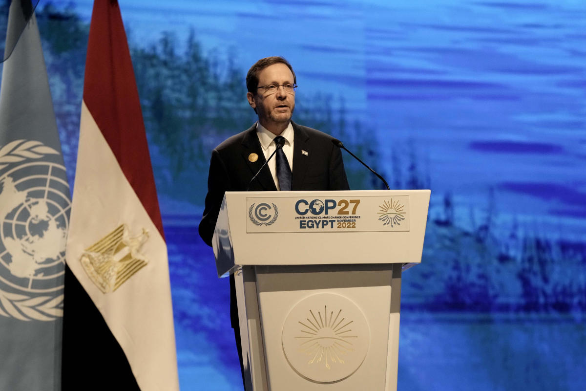 Israeli, Lebanese leaders vow to cooperate at climate summit