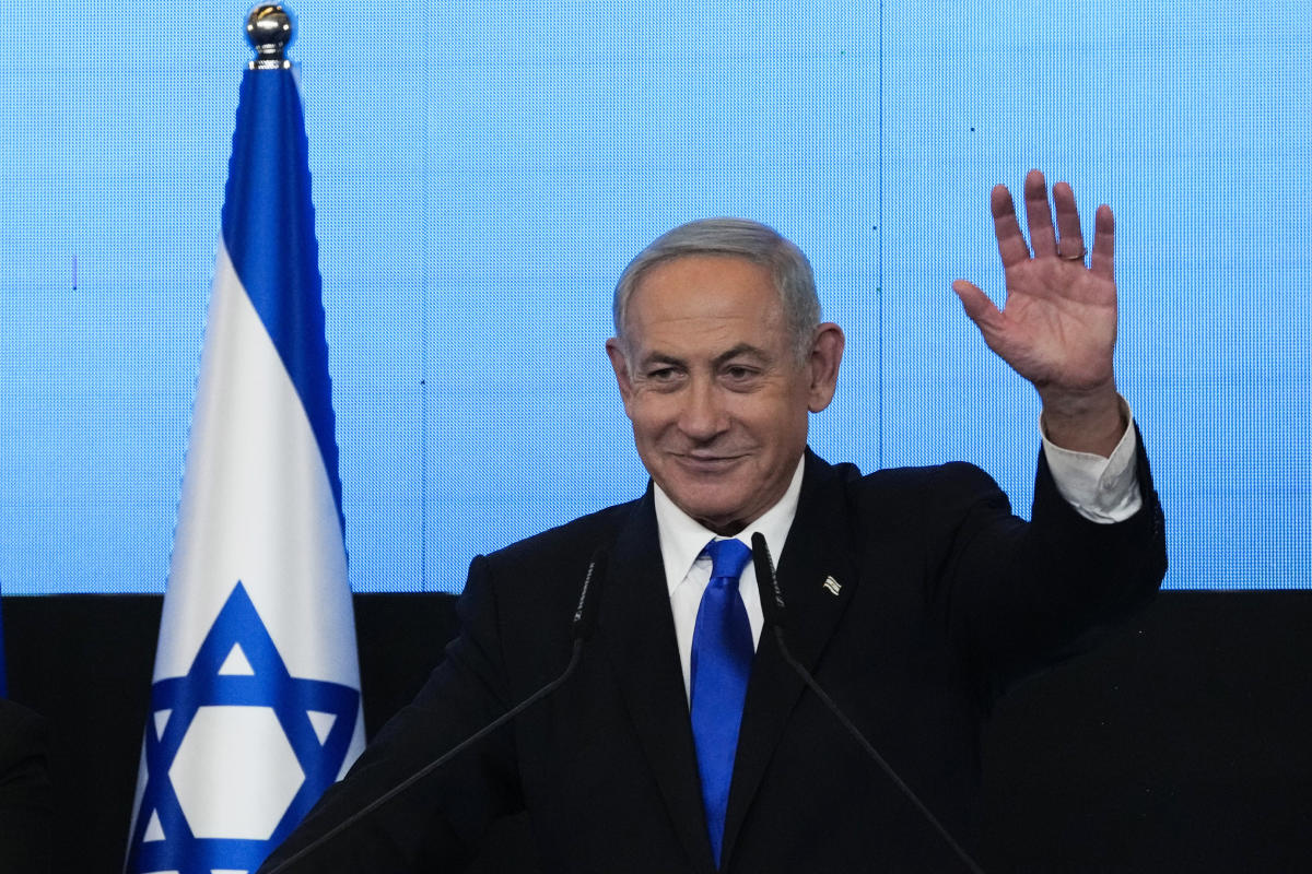 Israel’s Netanyahu officially tapped to form government