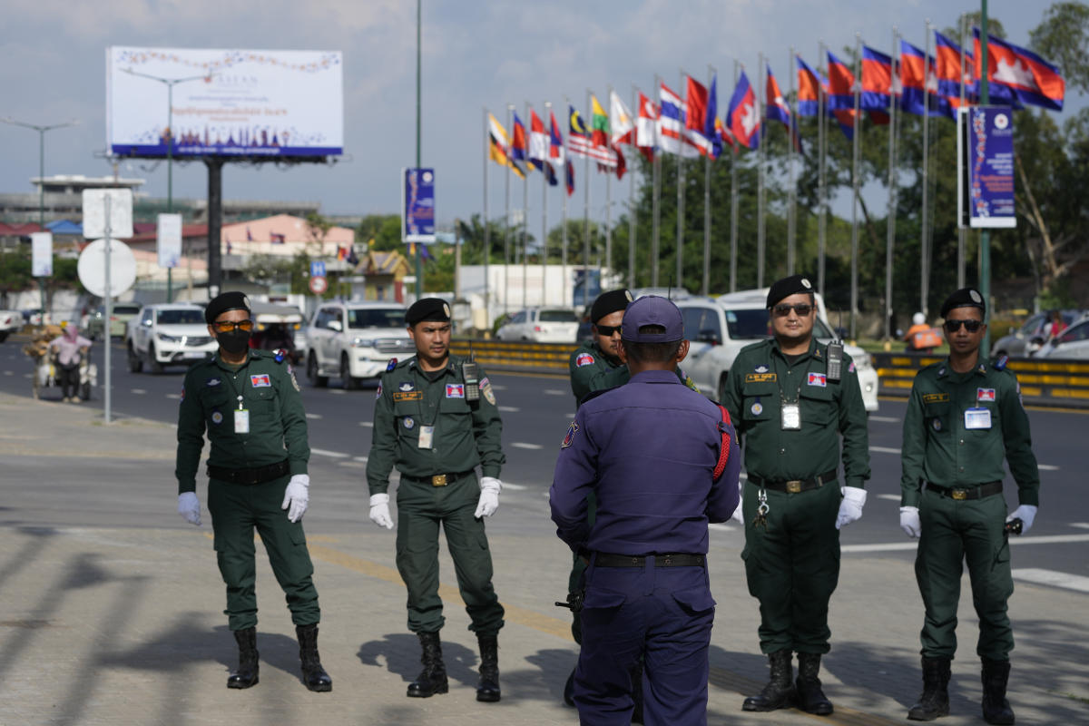 Myanmar tops Asian summit’s agenda as global issues loom