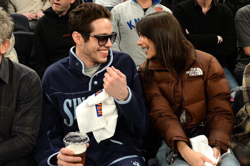 Pete Davidson and Emily Ratajkowski Look Cozy Courtside in NYC: ‘She Finds Him Charming’