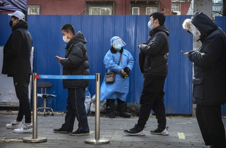 Protests against Covid lockdowns sweep China, posing challenge to Xi’s government