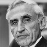 Romano Mazzoli, Who Oversaw Major Immigration Reform, Dies at 89