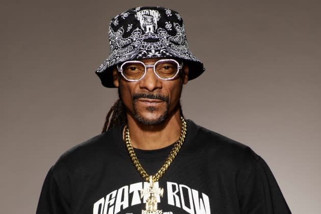 Snoop Dogg Biopic Set at Universal With ‘Menace II Society’ Director Allen Hughes