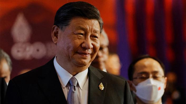 Taiwan officials have rare run-in with Xi Jinping at Asia talks