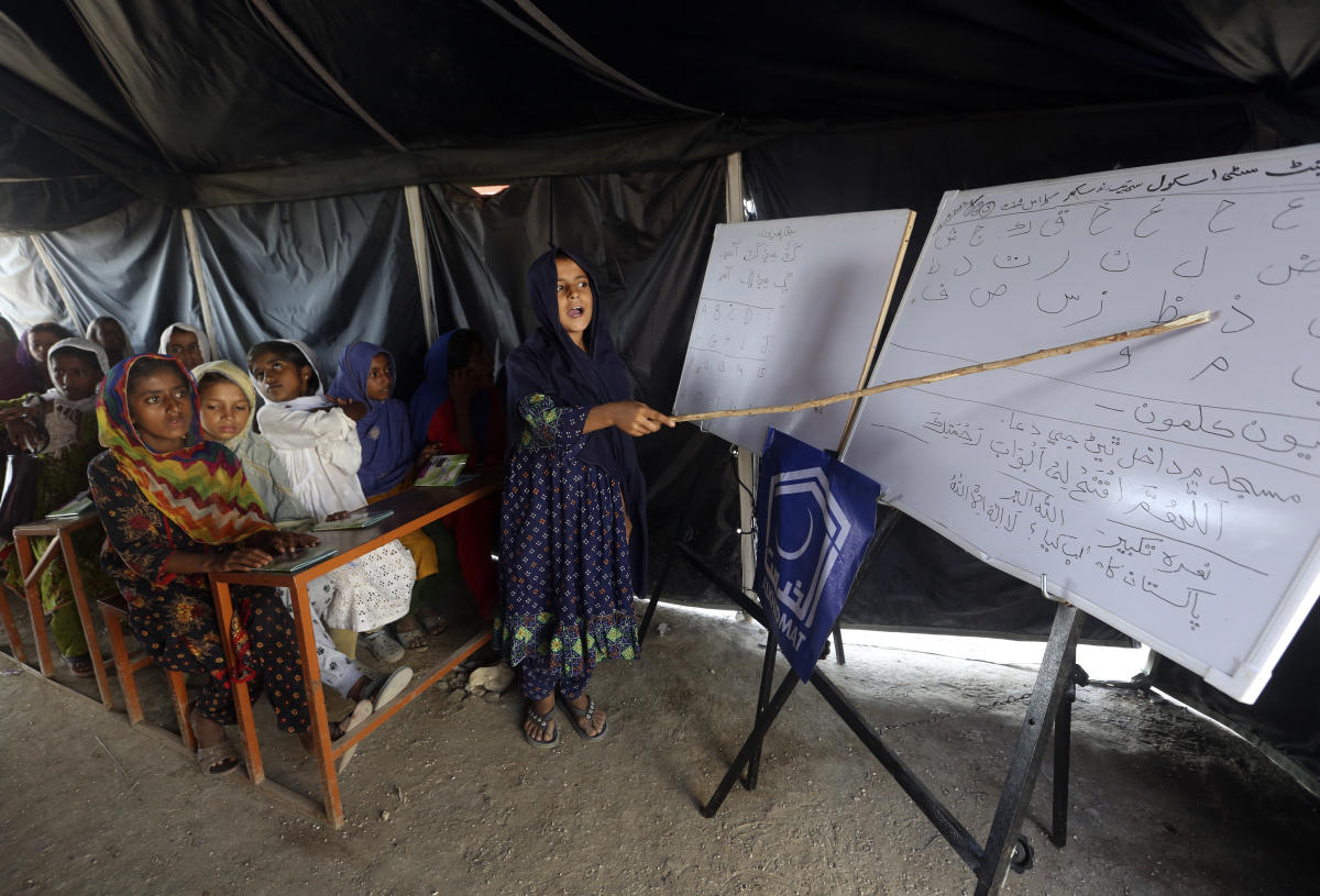 UN: 2 million children in flood-hit Pakistan missing school