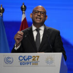 UN climate boss settles for no cuts on emissions