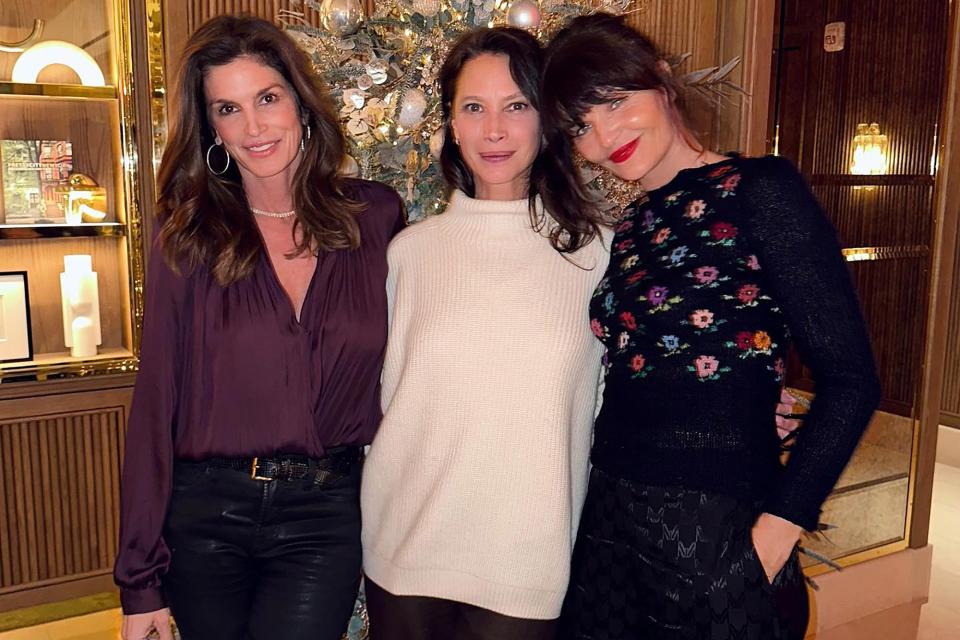 Cindy Crawford, Christy Turlington and Helena Christensen Have Supermodel Holiday Reunion