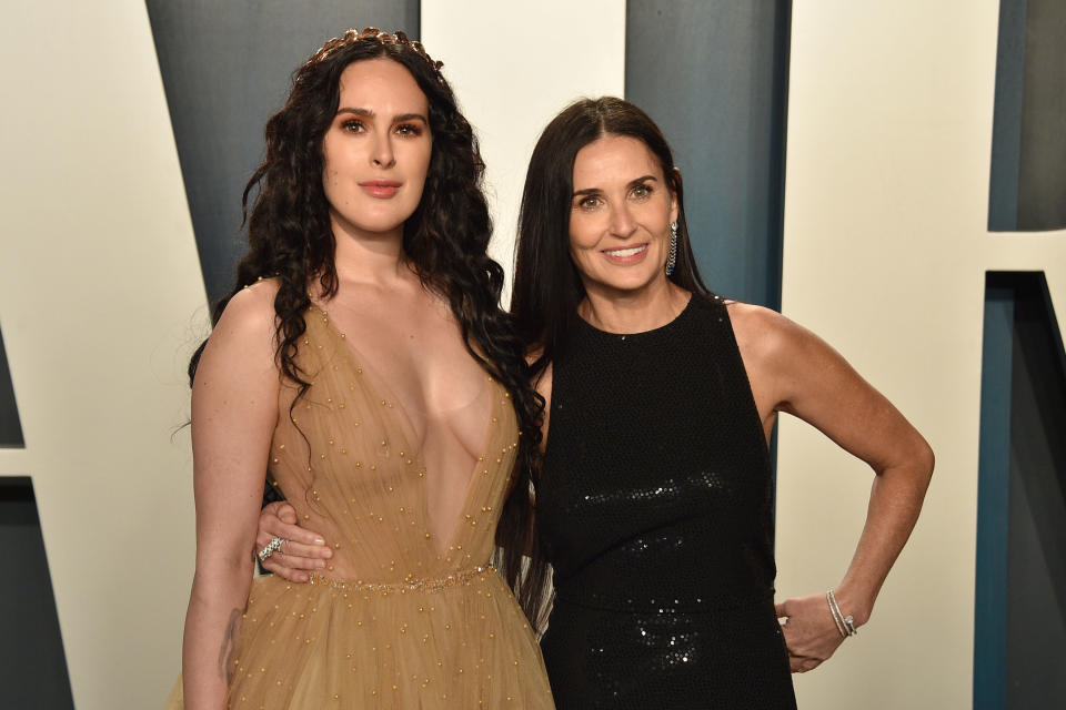 Demi Moore accompanies pregnant Rumer Willis to the doctor: ‘Saying hello to the little nibblet!’