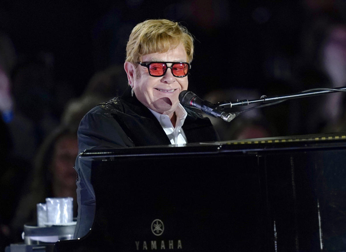 Elton John to play Glastonbury as epic tour draws to close