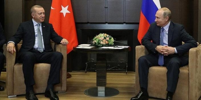 Erdoğan holds phone call with Putin, discusses grain corridor