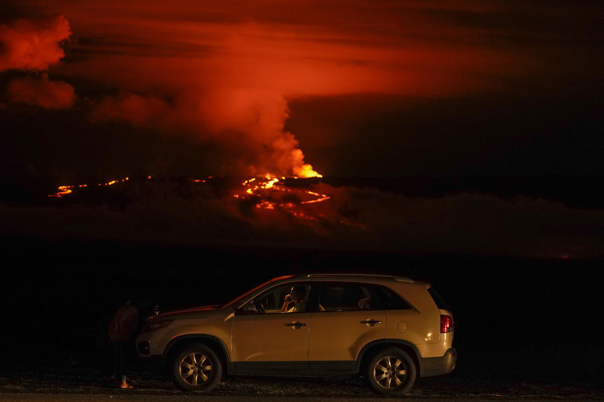 Molten lava on Hawaii’s Big Island could block main highway