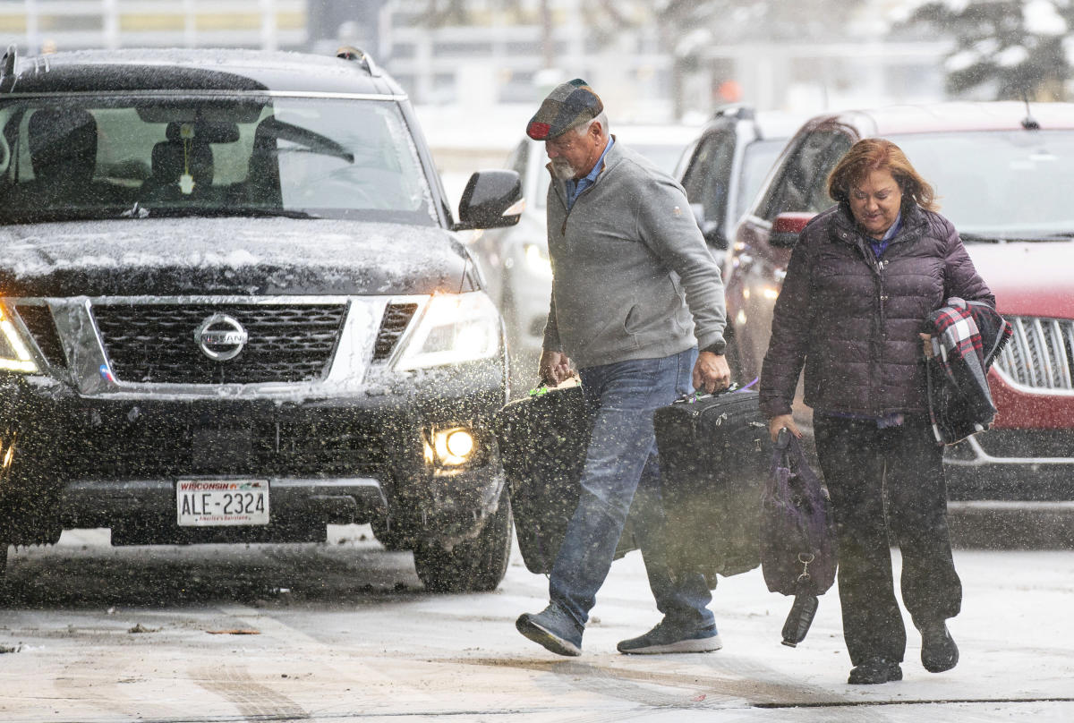 Storm adds uncertainty to strong holiday travel demand