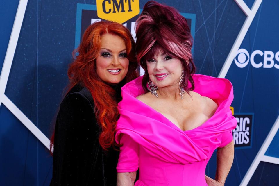 Wynonna Judd Says She Panicked Upon Realizing She’s ‘Now the Matriarch’ Following Mom Naomi’s Death