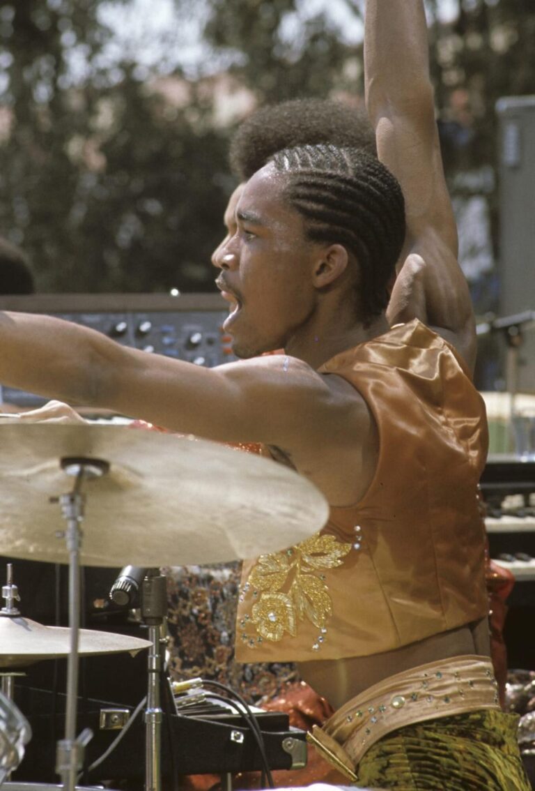 Earth, Wind & Fire drummer Fred White dies at 67